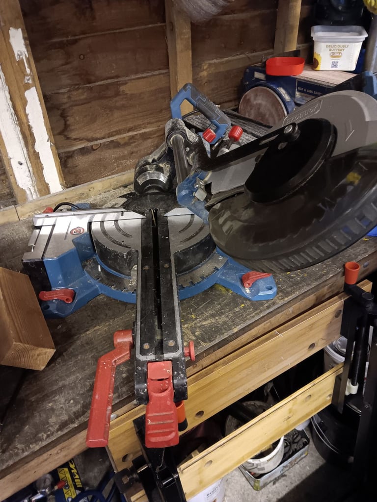 Mitre Saw