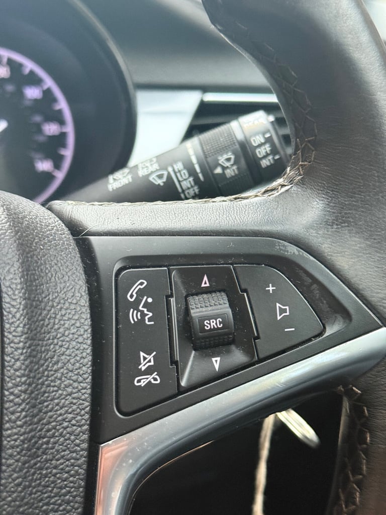 2017 Vauxhall Mokka X 1.6i Active 5dr HATCHBACK Petrol Manual