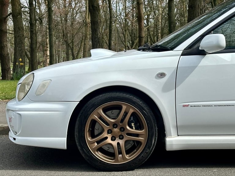 2002 Subaru Impreza WRX STi 2.0 JDM Bugeye Estate