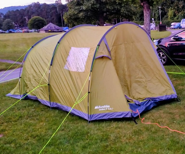 image for Eurohike Sendero 4: 4 person tunnel tent