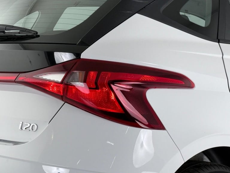 2021 Hyundai i20 1.0 T-GDi MHEV SE Connect DCT Euro 6 (s/s) 5dr Hatchback PETROL Automatic