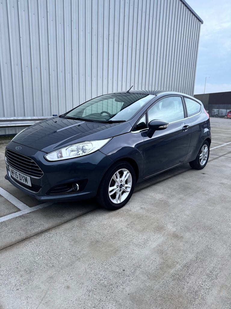 Ford, FIESTA, Hatchback, 2015, Manual, 1241 (cc), 3 doors