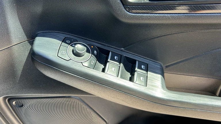 2023 Ford Kuga 2.5 FHEV Black Package Edition 5dr CVT SUV Hybrid Ele Automatic