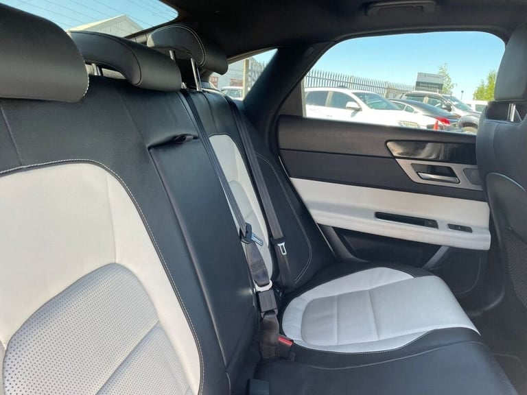 2018 Jaguar XF 2.0 D R-SPORT AWD 4d 177 BHP Saloon Diesel Automatic
