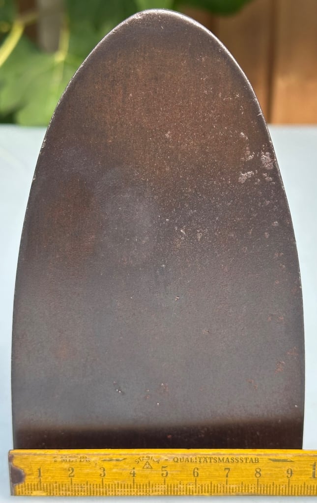 ANTIQUE FRENCH CAST IRON FLAT IRON, SAD IRON, A.M EXTRA FORT No4 - 1800s - WILL POST!