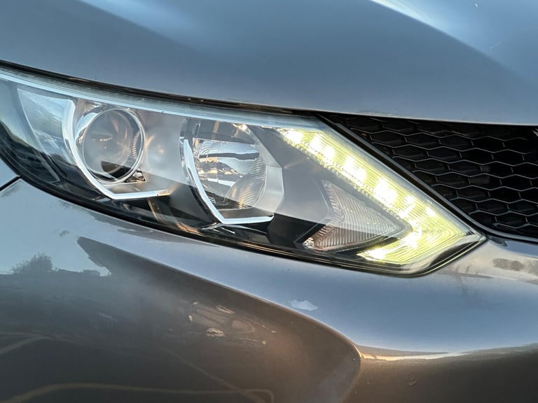 2014 Nissan Qashqai 1.2 DIG-T Acenta Premium 2WD Euro 5 (s/s) 5dr HATCHBACK Petrol Manual