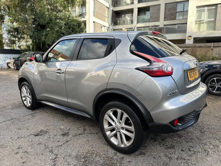 2015 Nissan Juke 1.6 Acenta Premium XTRON Euro 5 5dr HATCHBACK Petrol Automatic