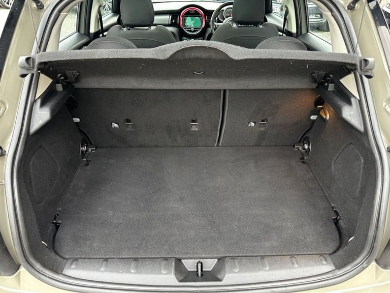 2018 MINI Hatch 1.5 Cooper Hatchback 5dr Petrol Manual Euro 6 (s/s) (136 ps) Hatchback Petrol Manual