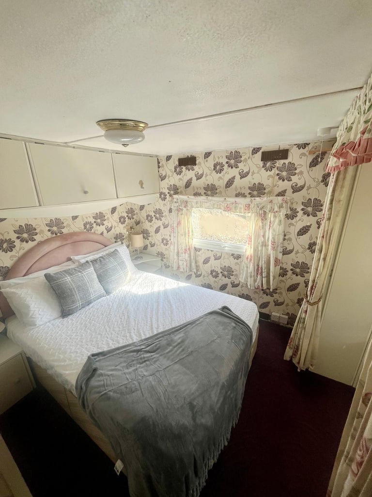 Very Cheap Static Caravan 34 x 12ft 2-Bedrooms 
