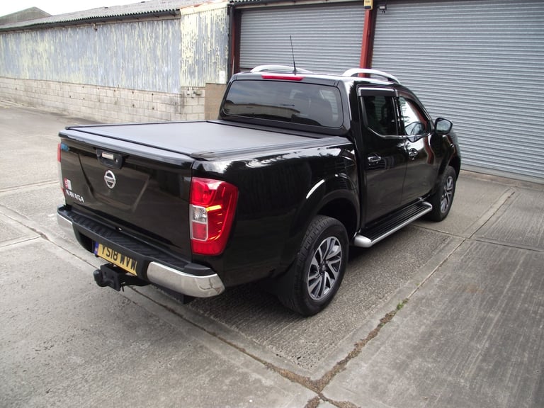 2018 Nissan Navara NP300 N-Connecta Tekna 4x4 CREW DOUBLE CAB PICKUP only 75K