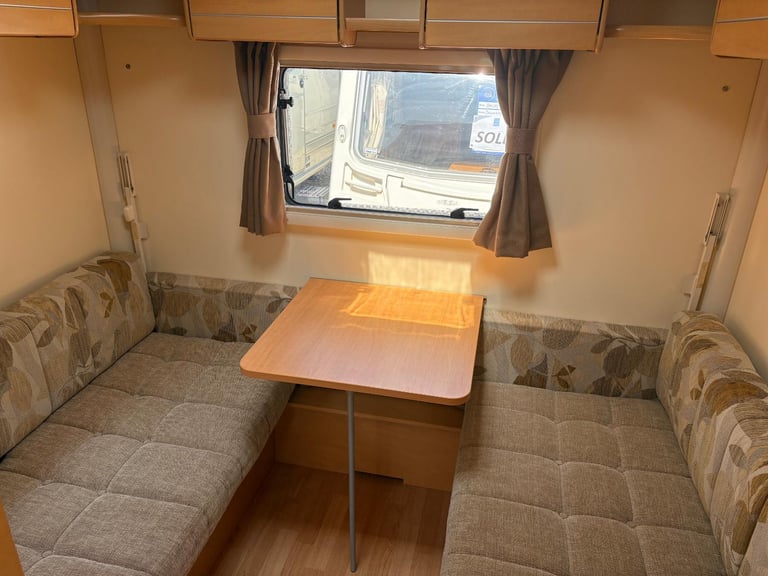BAILEY OLYMPUS 525- 5 BERTH CARAVAN,DOUBLE DINETTE + MOTORMOVER