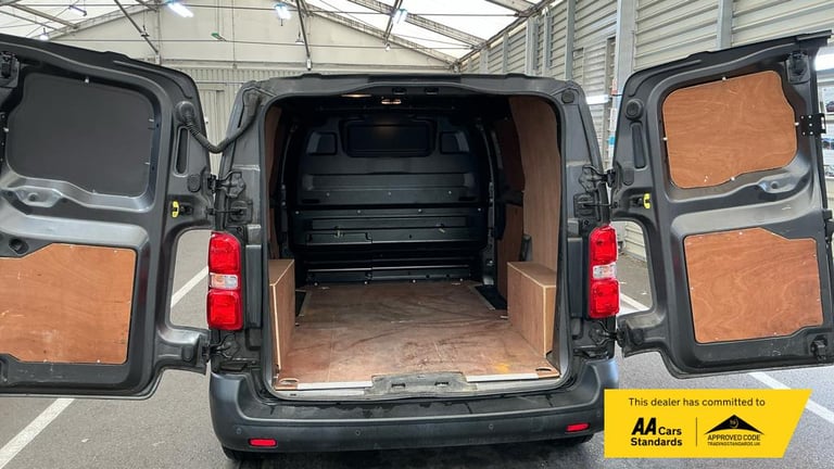 2019 Peugeot Expert 1000 1.5 BlueHDi 100 Professional Van PANEL VAN DIESEL Manual