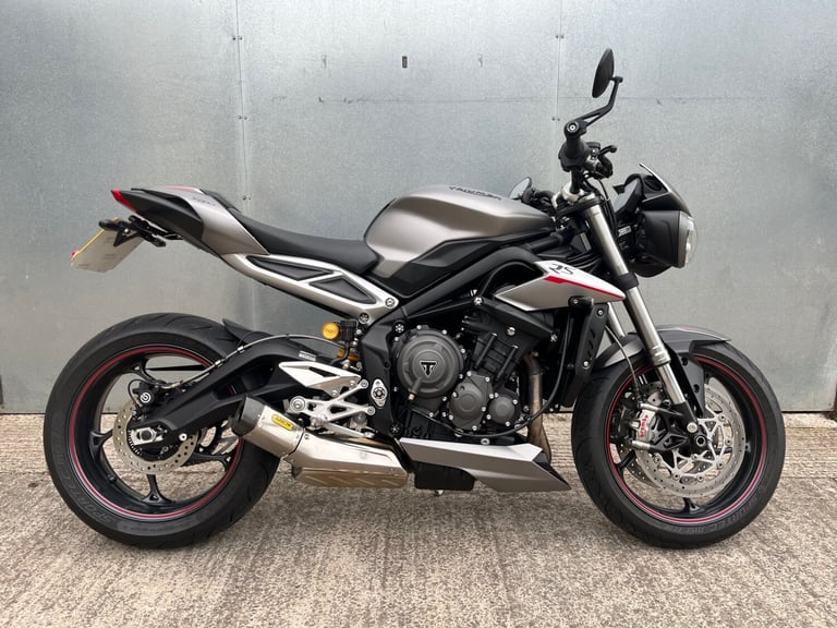 2017 Triumph STREET Street Triple RS (17MY)  Petrol Manual