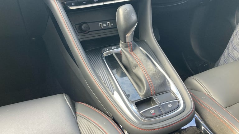 2022 MG MG ZS 1.0T GDi Exclusive 5dr DCT Petrol Hatchback Hatchback Petrol Automatic