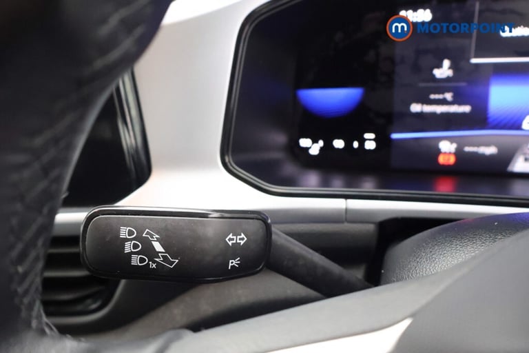 2022 Volkswagen T-Roc 1.0 TSI Life 5dr SUV Petrol Manual