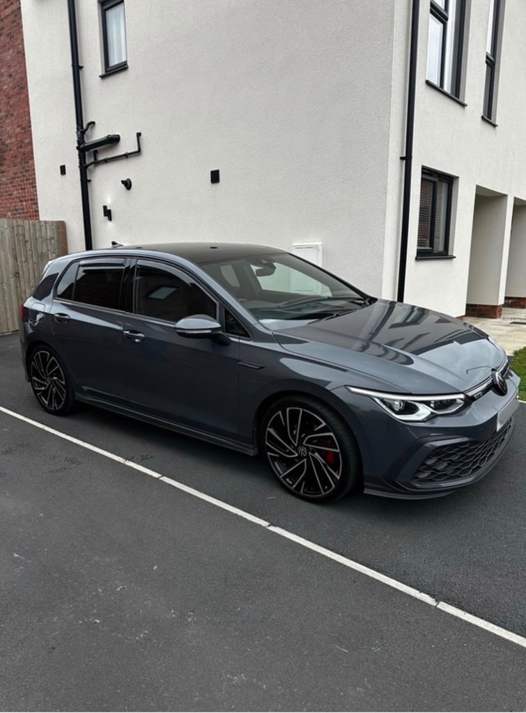 Volkswagen, GOLF, Hatchback, 2024, Semi-Auto, 1968 (cc), 5 doors