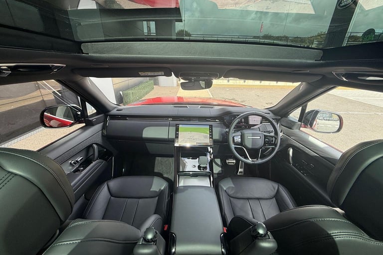 2025 Land Rover Range Rover Sport 3.0 D300 Dynamic SE 5dr Auto ESTATE DIESEL Automatic