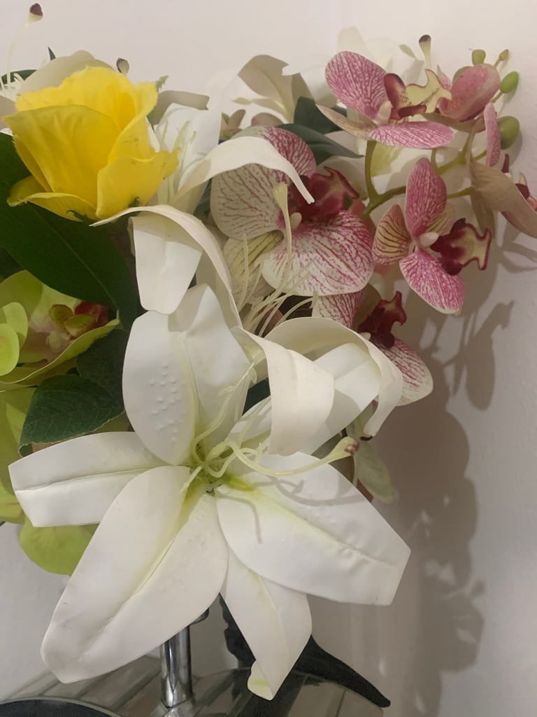 5 STAR MASSAGE in DOLLIS HILL