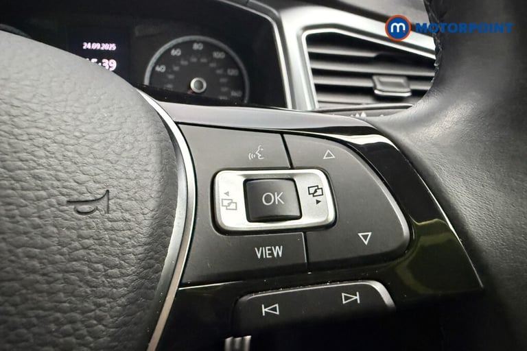 2021 Volkswagen T-Roc 1.5 TSI EVO Active 5dr DSG SUV Petrol Automatic