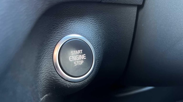 2024 Volvo XC40 Plus B3 Mild hybrid ESTATE Petrol/Electric Hybrid Automatic