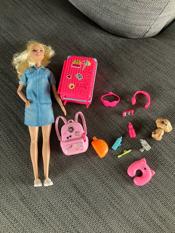 Barbie travel doll | in Ulceby, Lincolnshire | Gumtree
