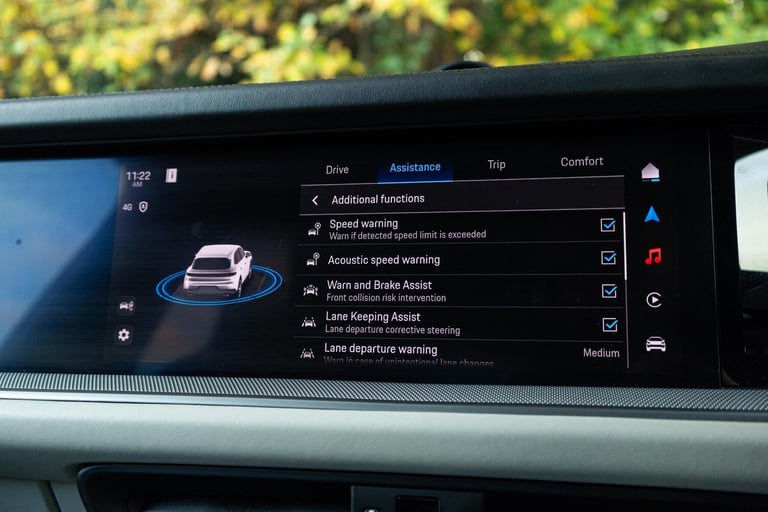 2023 Porsche Cayenne 3.0 V6 E-Hybrid 25.9kWh TiptronicS 4WD Euro 6 (s/s) 5dr ESTATE Petrol/Electr...