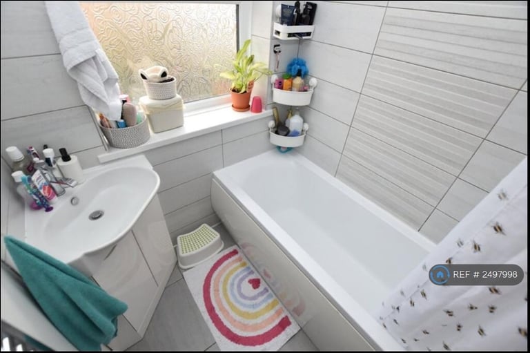 3 bedroom house in Smithy Lane, Leeds, WF3 (3 bed) (#2497998)