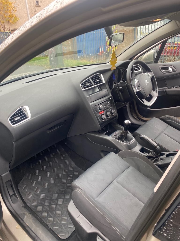 Citroen C4 2013 Full Year Mot 