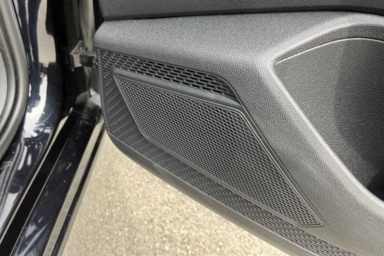 2022 Volkswagen Polo 1.0 TSI Life 5dr DSG HATCHBACK PETROL Automatic