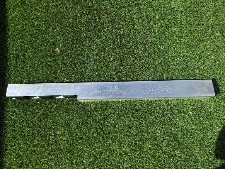 Pro slab screed bar 
