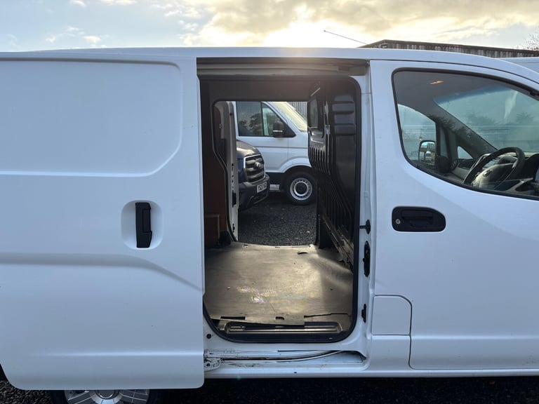 2012 Nissan NV200 1.5 dCi 89 SE Van CAR DERIVED VAN Diesel Manual