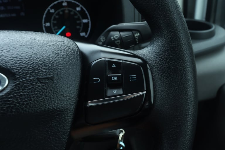 2021 Ford Transit 2.0 350 EcoBlue Leader Chassis Cab 2dr Diesel Manual FWD L4 Euro 6 (s/s)  CHASS...