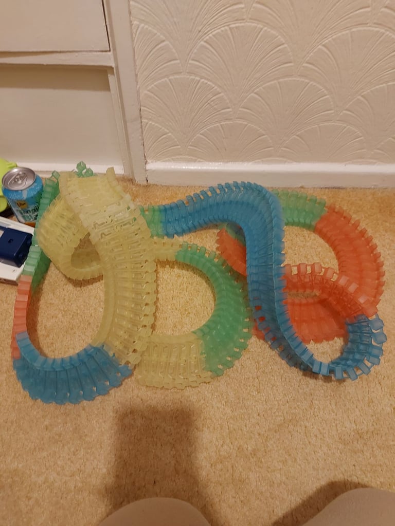 Glow car track