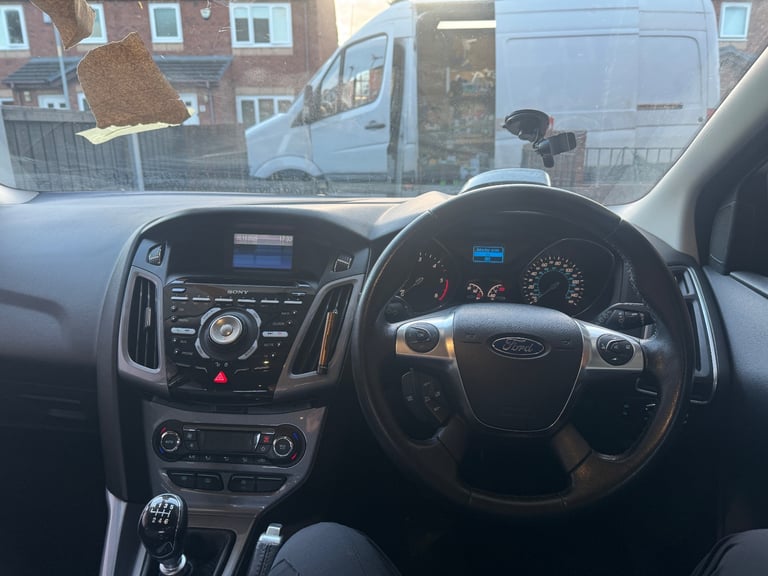 Ford, FOCUS, Hatchback, 2013, Manual, 1560 (cc), 5 doors