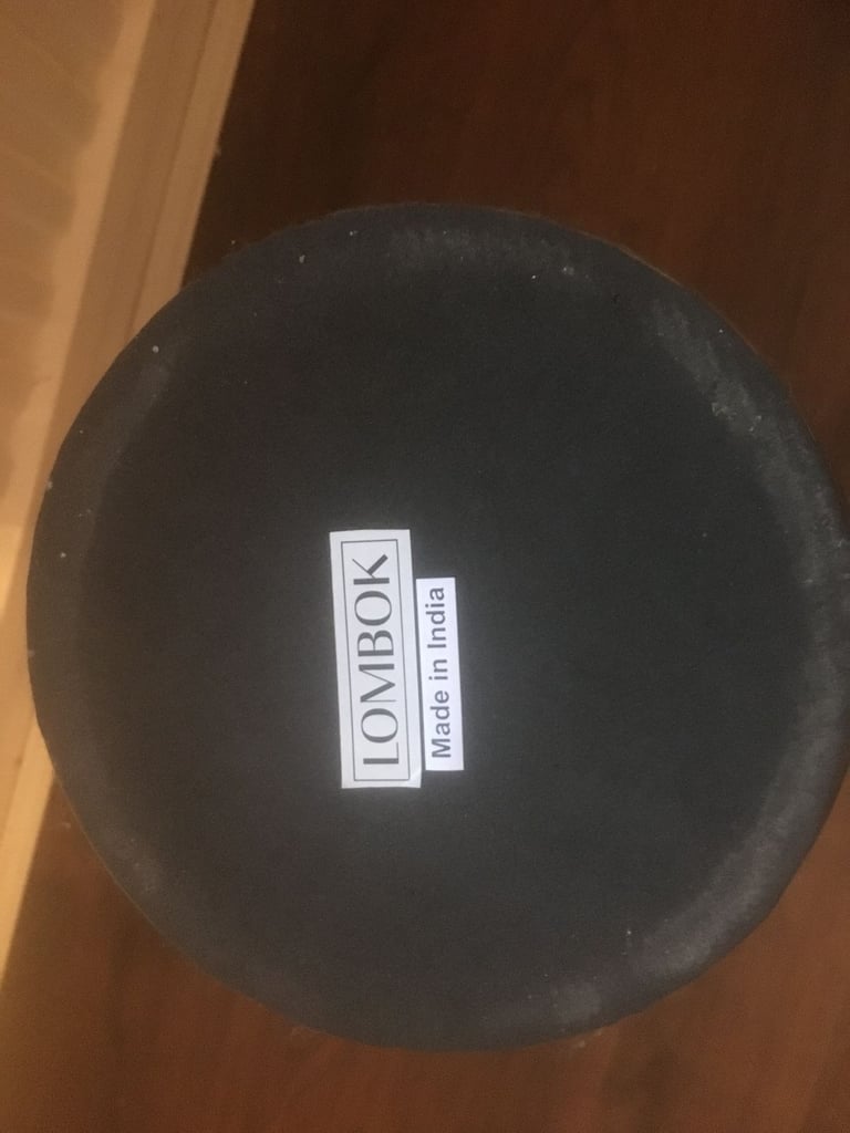 3 x LOMBOK Candlestick Holders Silver. I think they are made of glass.