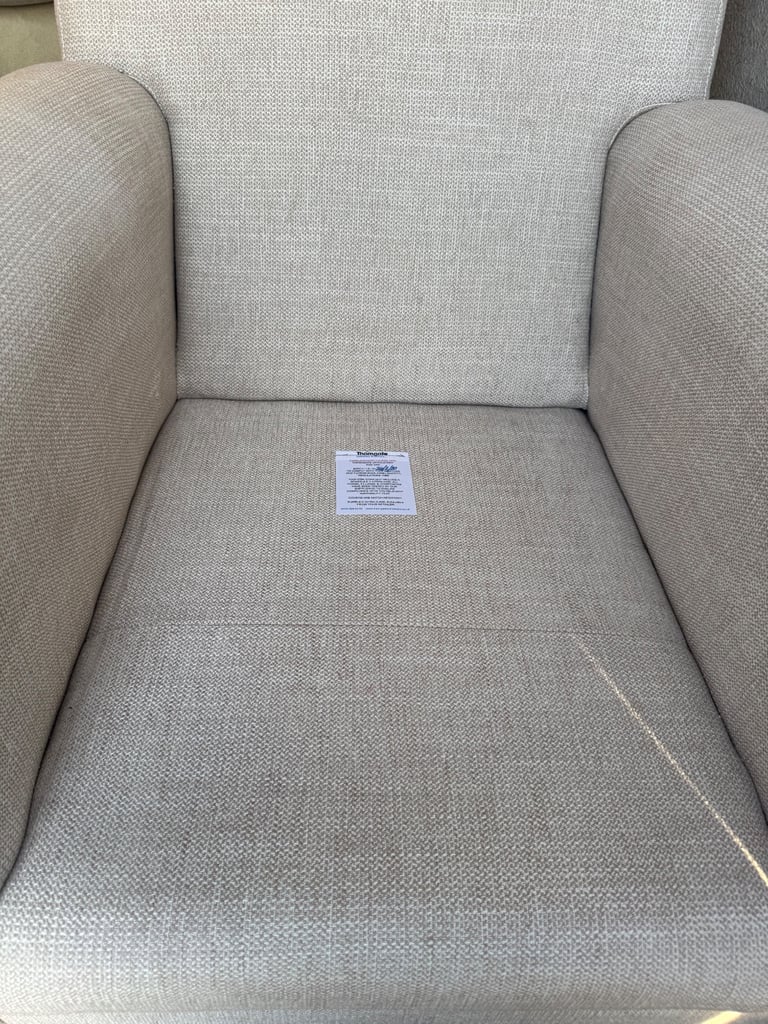 Very good quality three piece Suite thorngateupholstery