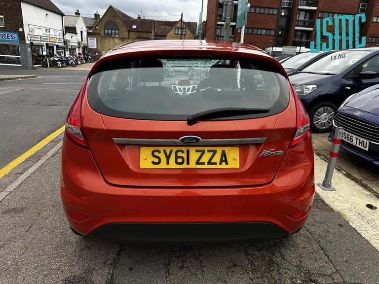 2012 Ford Fiesta 1.4 Zetec 5dr HATCHBACK PETROL Manual