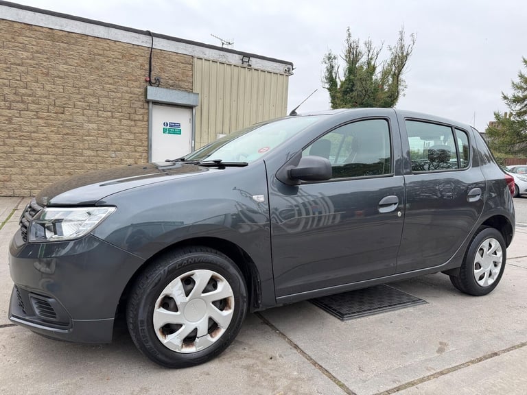 2017 Dacia Sandero 1.0 SCe Ambiance Euro 6 5dr HATCHBACK Petrol Manual