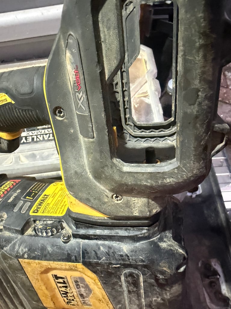 Dewalt flex volt 54v rotary hammer drill