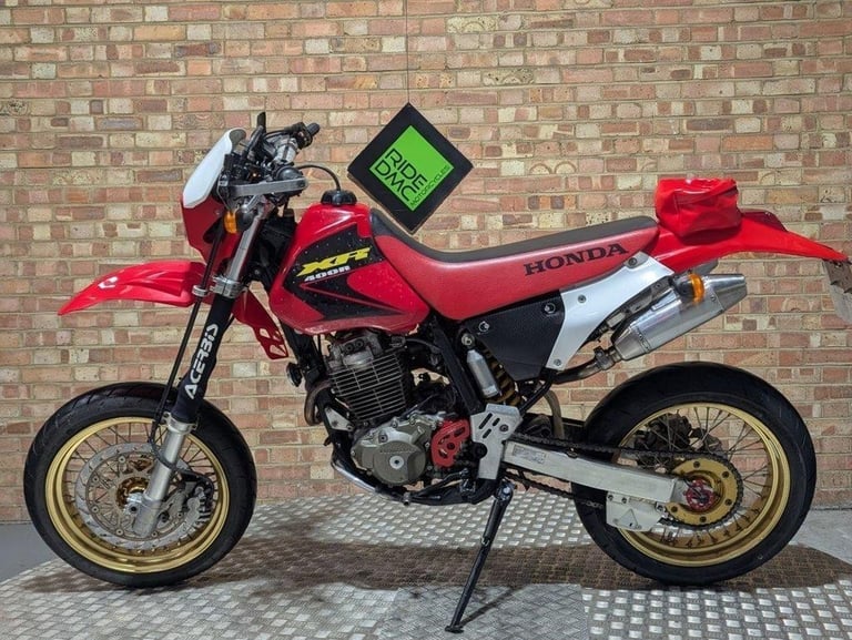 HONDA XR400 LOW MILEAGE 2005 - SUPER MOTO WHEELS - LOW MILEAGE - TIDY BIKE.