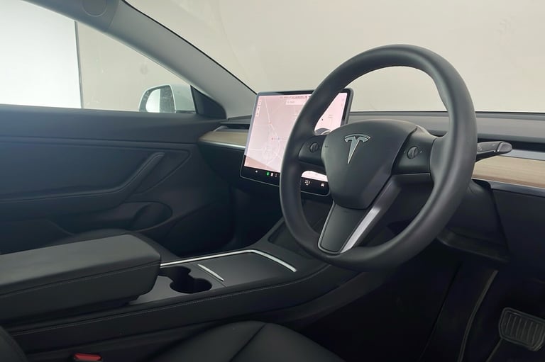  Tesla Model 3 dual Motor Long Range Saloon 4dr Electric Auto 4wde 346 Ps