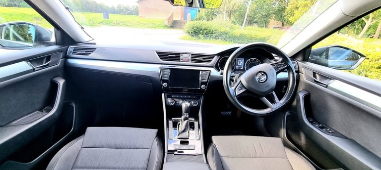 Skoda, SUPERB, Estate, 2017, Semi-Auto, 1968 (cc), 5 doors