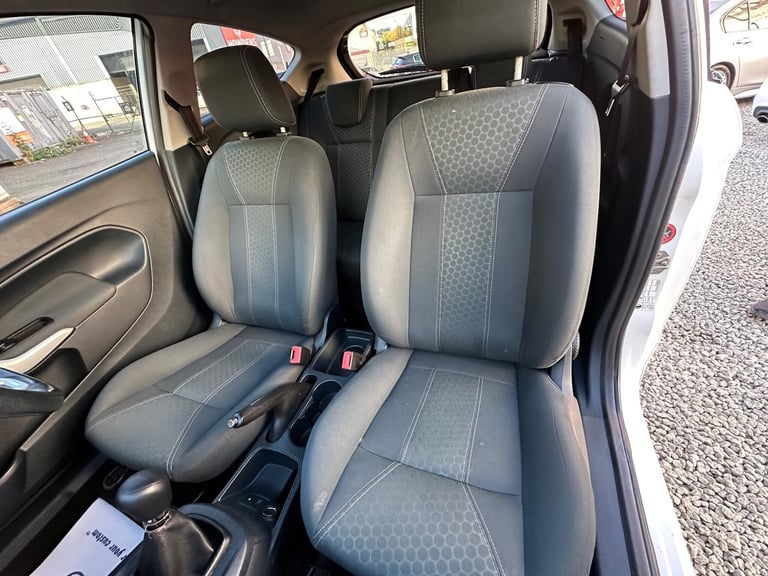 2012 Ford Fiesta 1.4 Zetec 3dr HATCHBACK Petrol Manual