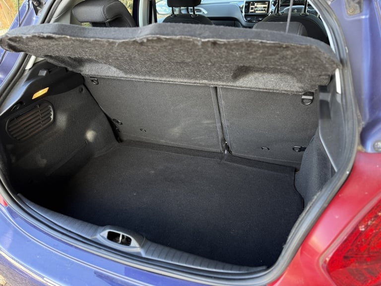 PEUGEOT 208 1.6 e-HDi Allure 2014