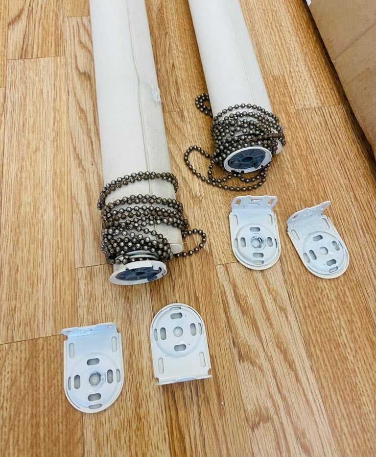 1 x large off white canvas roller blinds window curtains (220cm drop x 90 width)