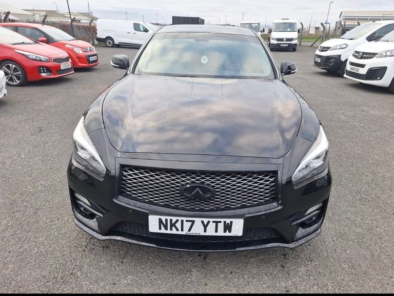 2017 Infiniti Q70 2.2d Sport 4dr Auto SALOON Diesel Automatic