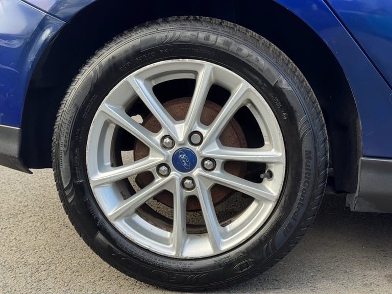 2016 Ford Focus 1.0 EcoBoost 125 Zetec 5dr Auto HATCHBACK PETROL Automatic