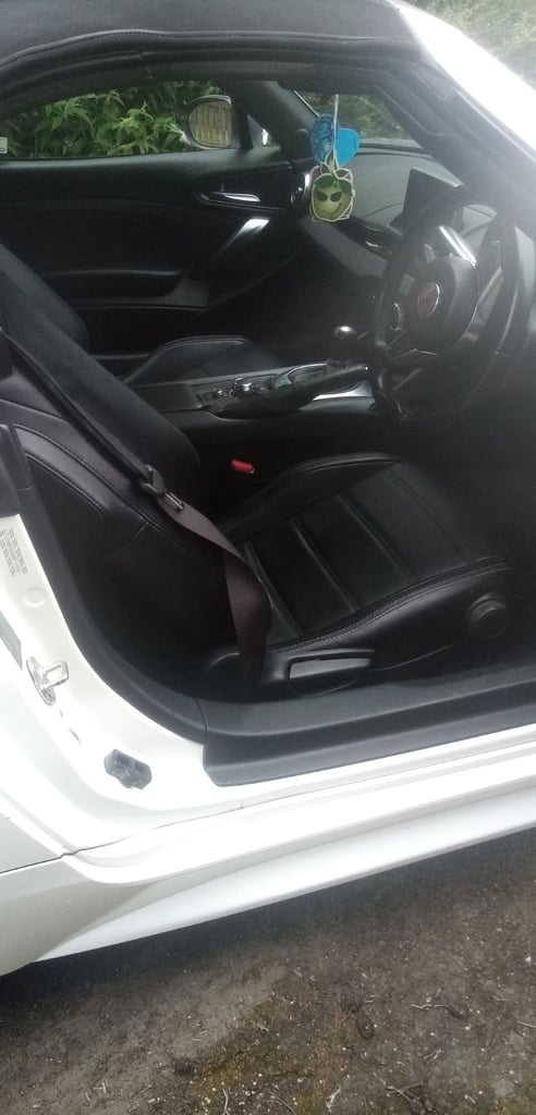 Fiat, 124 SPIDER, Convertible, 2017, Manual, 1368 (cc), 2 doors