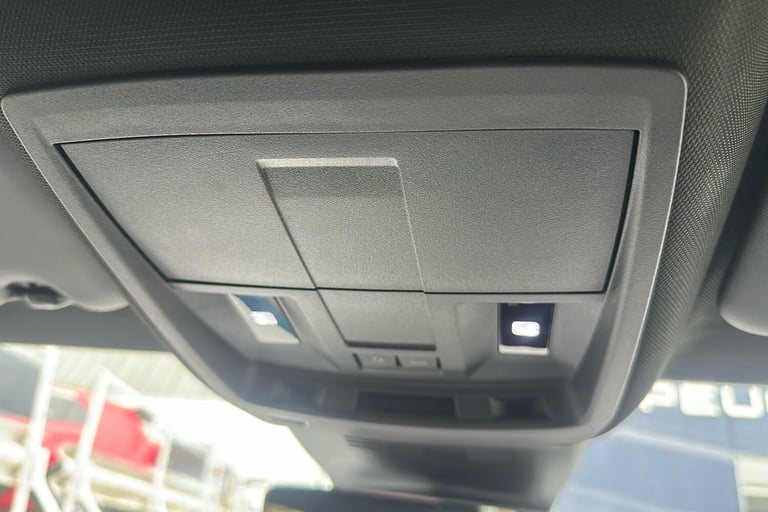  Peugeot E 3008 73kwh Gt Suv 5dr Electric Auto 210 Ps Electric