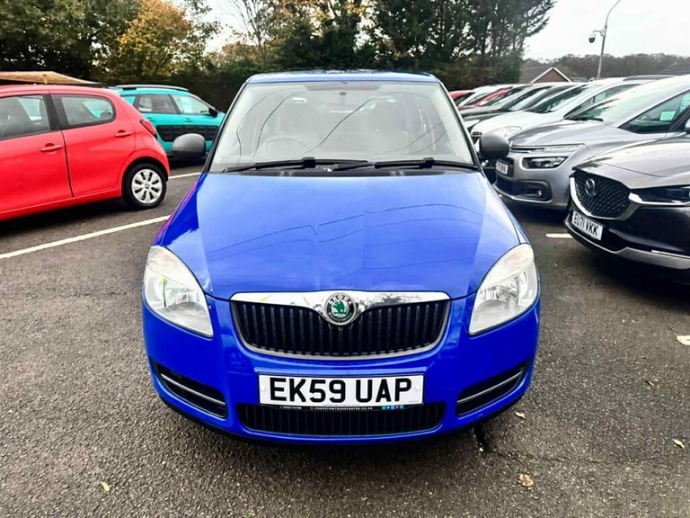 2009 Skoda Fabia 1.2 HTP 6V 1 Hatchback 5dr Petrol Manual (140 g/km, 60 bhp) Hatchback Petrol Manual
